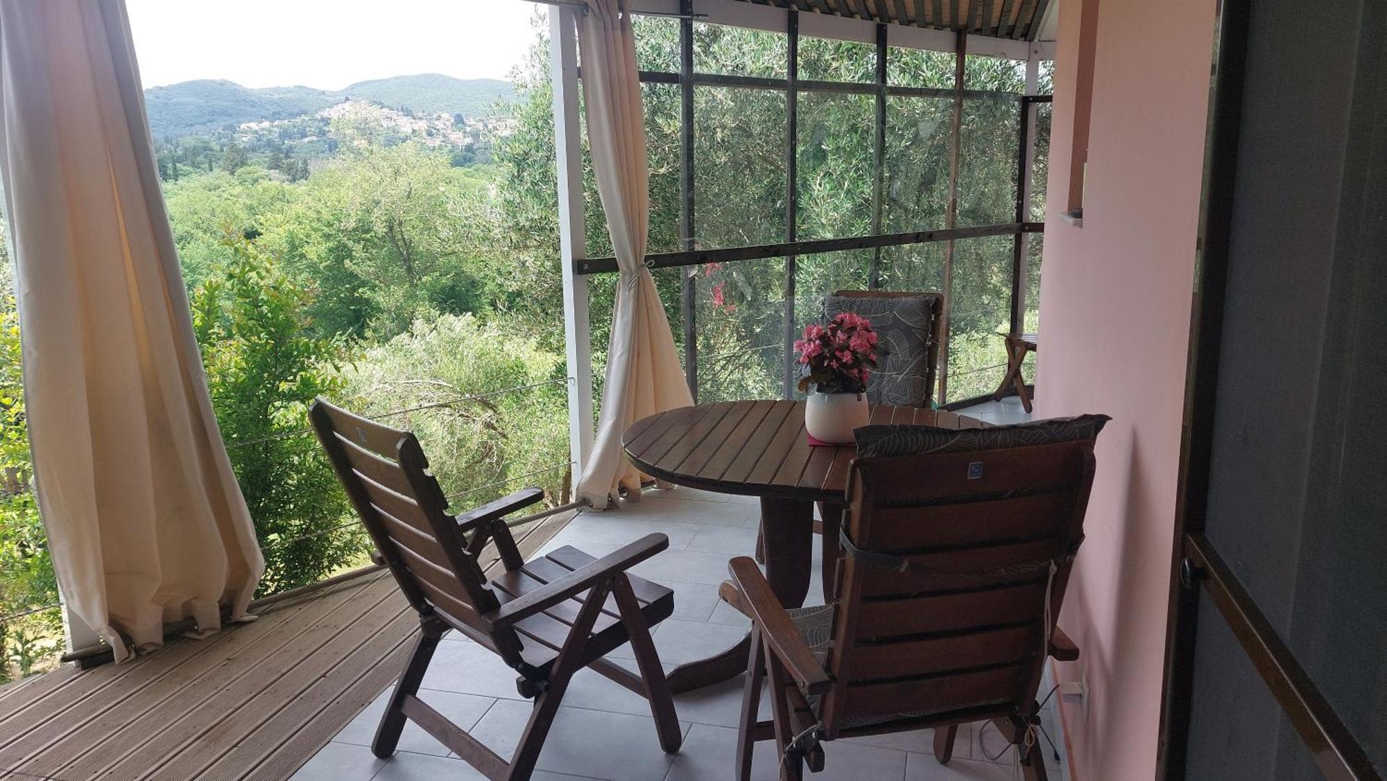 Matthaeus Am Corfutrail, Ferienoase Im Olivenhain 3 Km Zum Holiday home