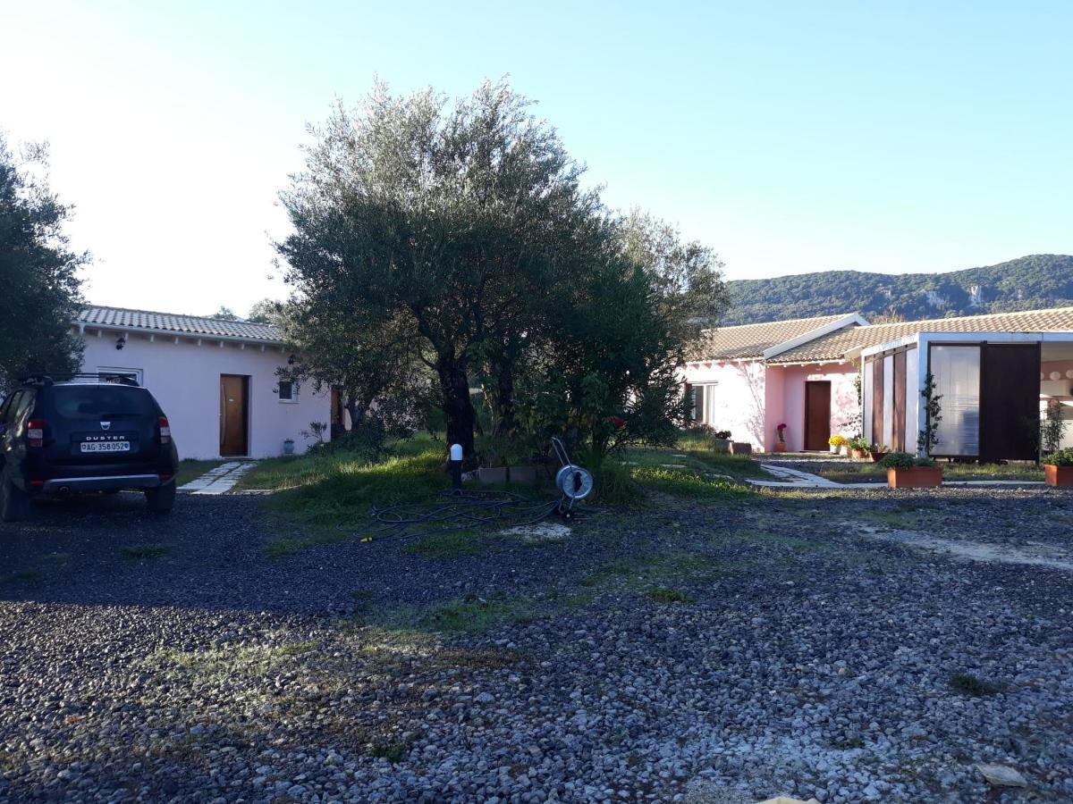 Matthaeus Am Corfutrail, Ferienoase Im Olivenhain 3 Km Zum Giannades